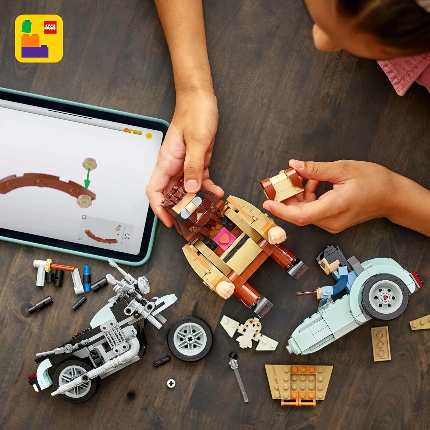 LEGO Harry Potter Hagrid & Harry’s Motorcycle Ride, Movable Brick-Built Motorbik