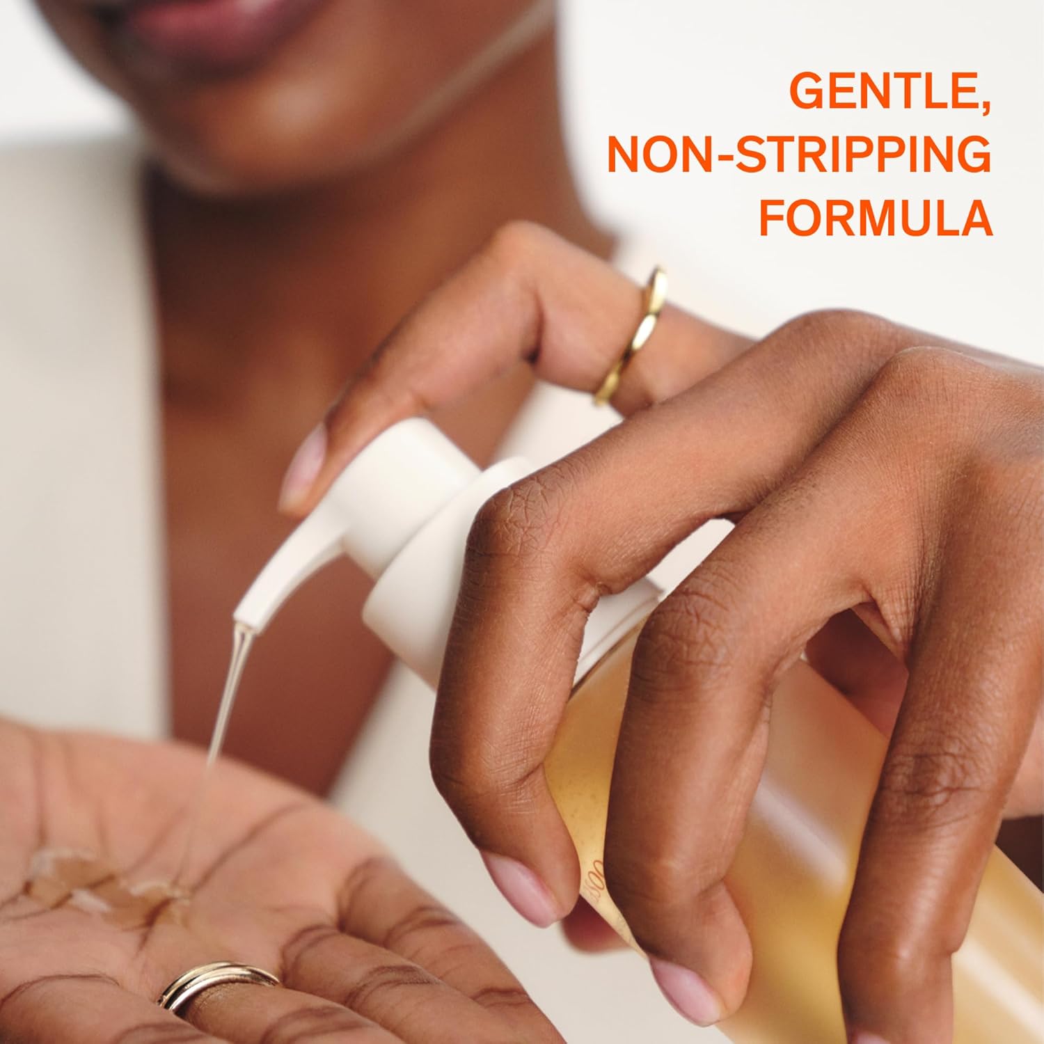 Sulwhasoo Gentle Cleansing Foam – Hydrating Gel-to-Foam Korean Face Wash with He