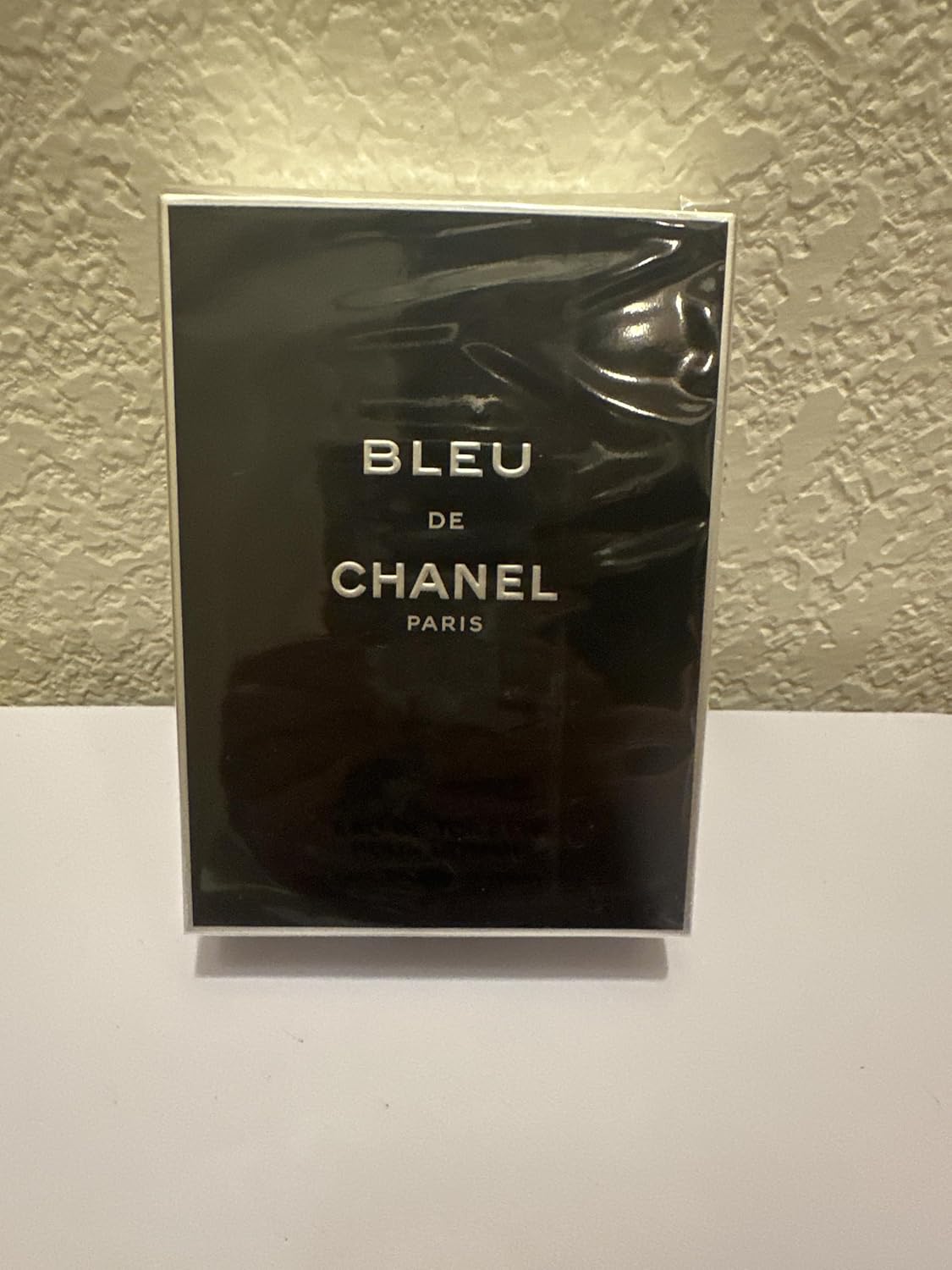 Chanel Bleu De Chanel Eau de Toilette Spray – Fresh Citrus & Woody Aromatic Men’
